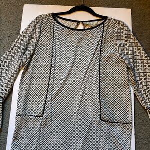 LOFT Monochrome Geometric Blouse